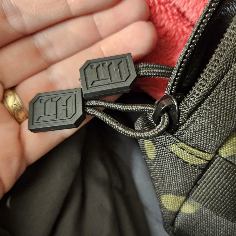 NWT Highland Tactical Small‎ Crossbody Backpack Laser Cut Molle - Picture 10 of 12